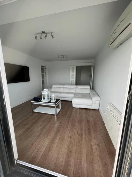 Apartamento Cerca Centro Madrid 리바스-바시아마드리드 외부 사진